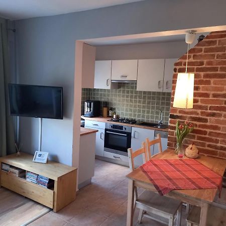 Apartament Promenada เชสโตฮอวา ภายนอก รูปภาพ